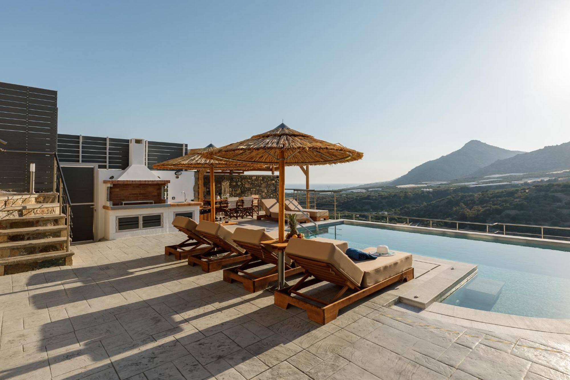 Mediterranean View Villa Makrýgialos 外观 照片