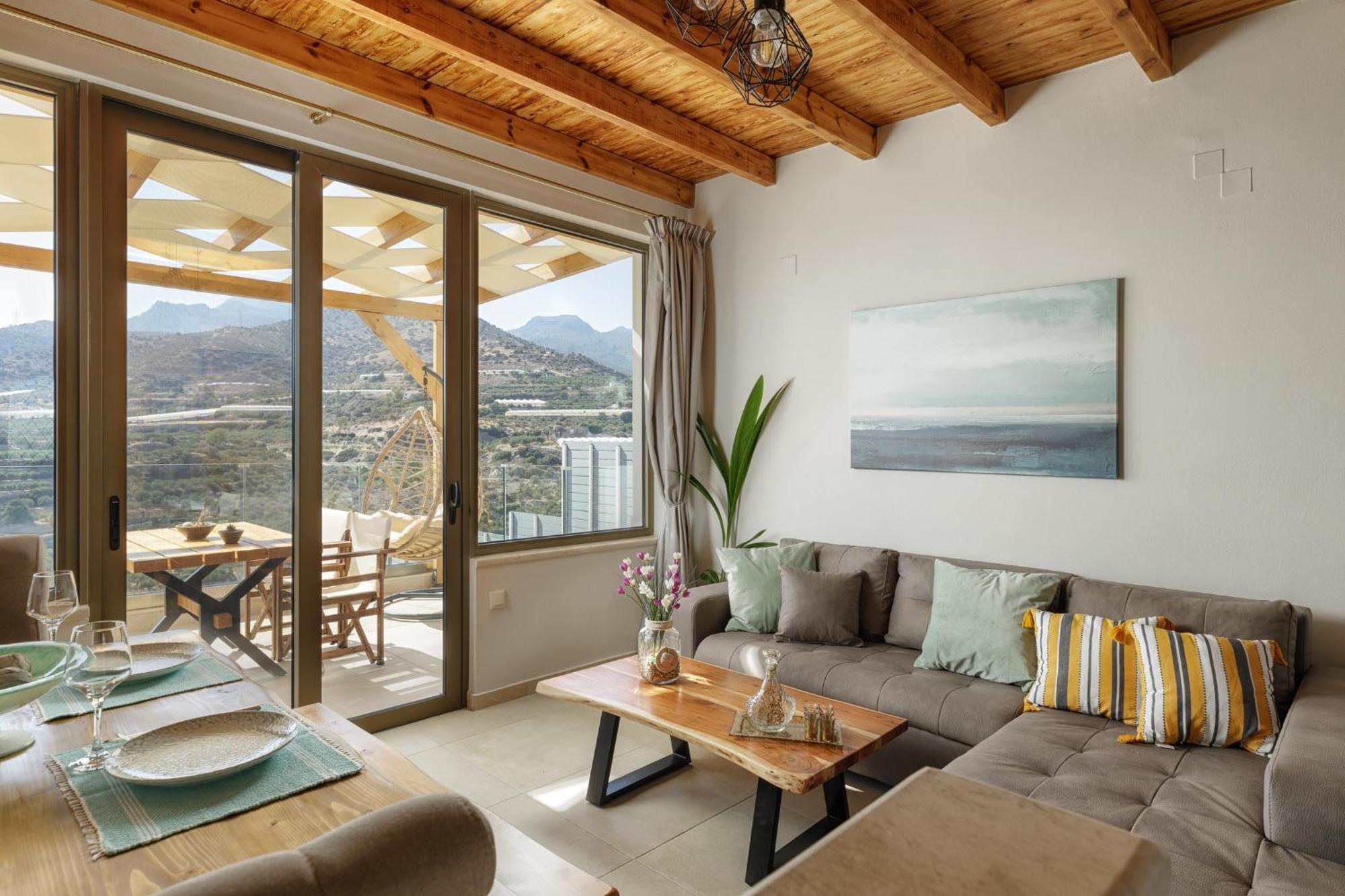Mediterranean View Villa Makrýgialos 外观 照片