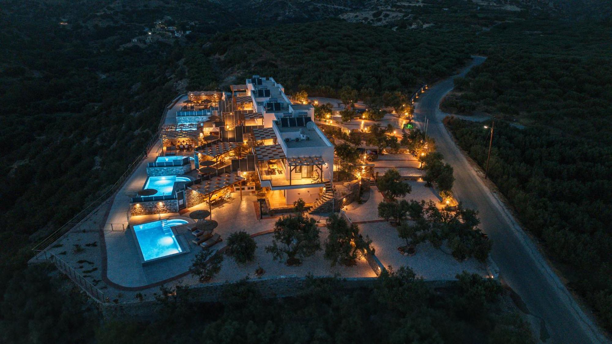 Mediterranean View Villa Makrýgialos 外观 照片