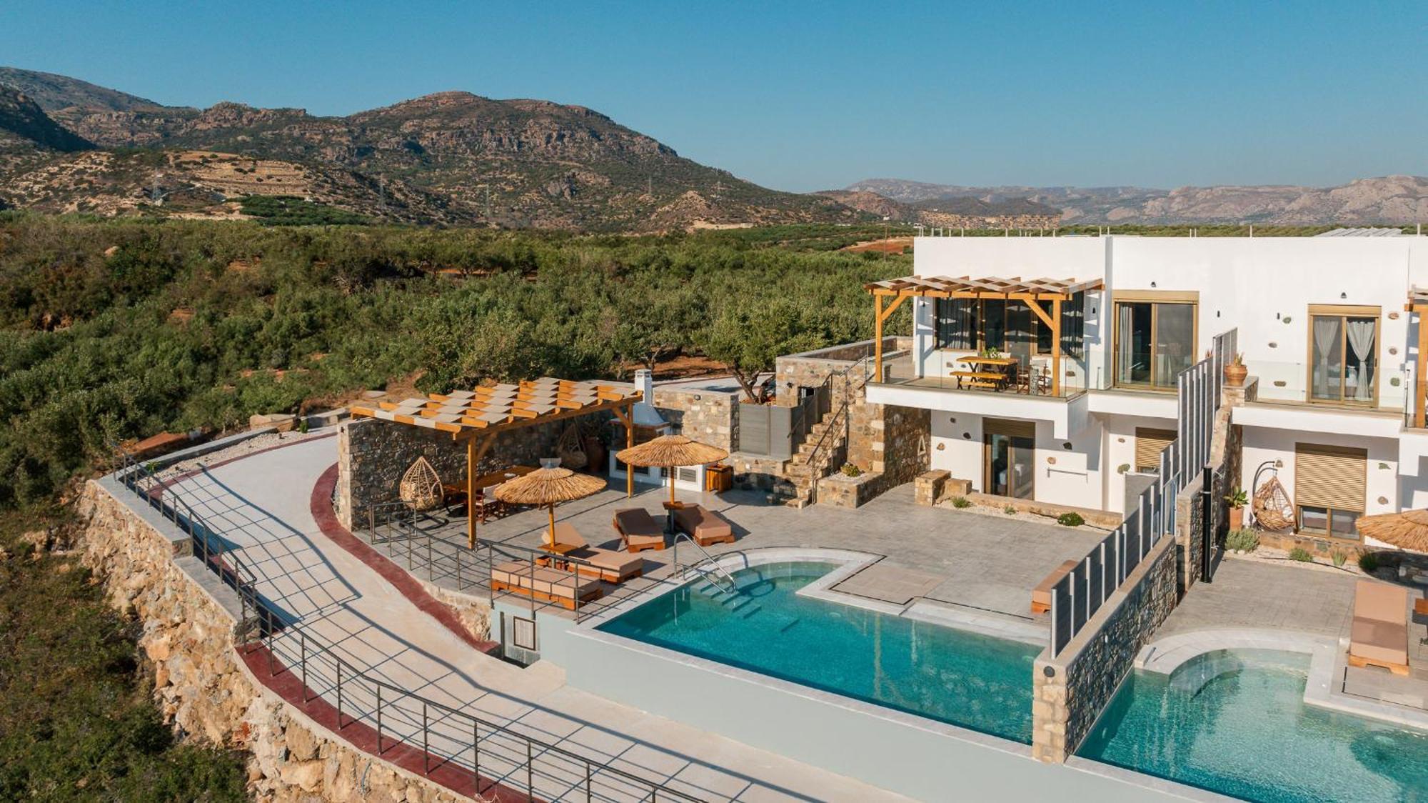 Mediterranean View Villa Makrýgialos 外观 照片